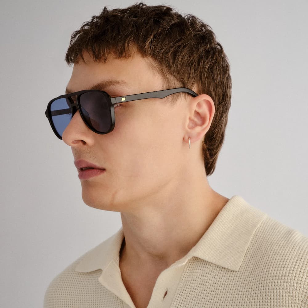 Le Specs Tragic Magic Black Navy Model Side