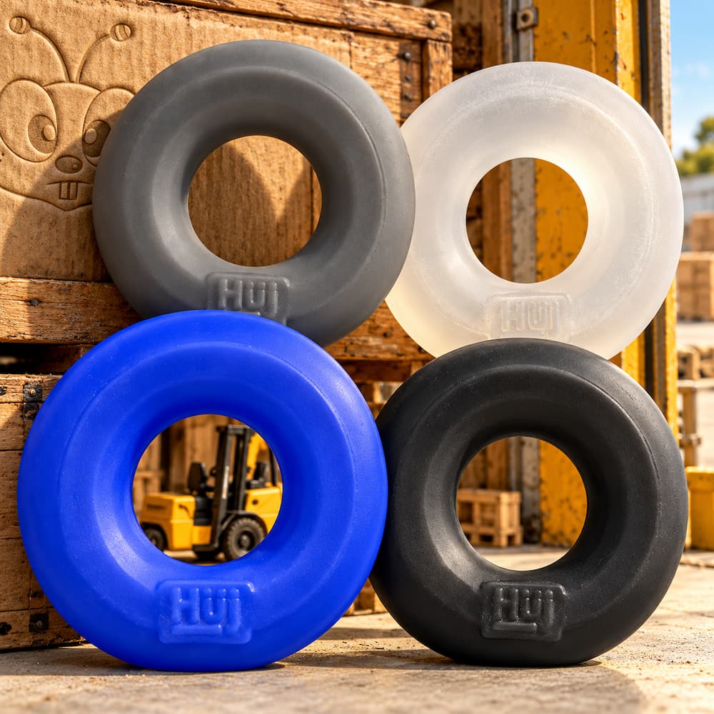 Oxballs Huj Cockring, smooth outer band and flexible ring design