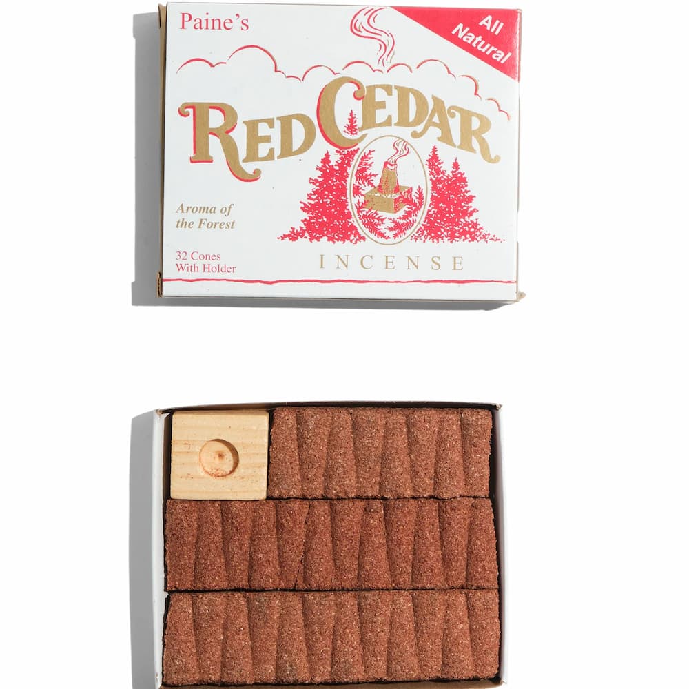 Paines Cedar Cones With Holder