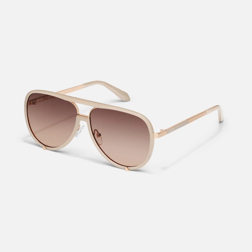 Quay HighProfile Bone Brown Fawn Side