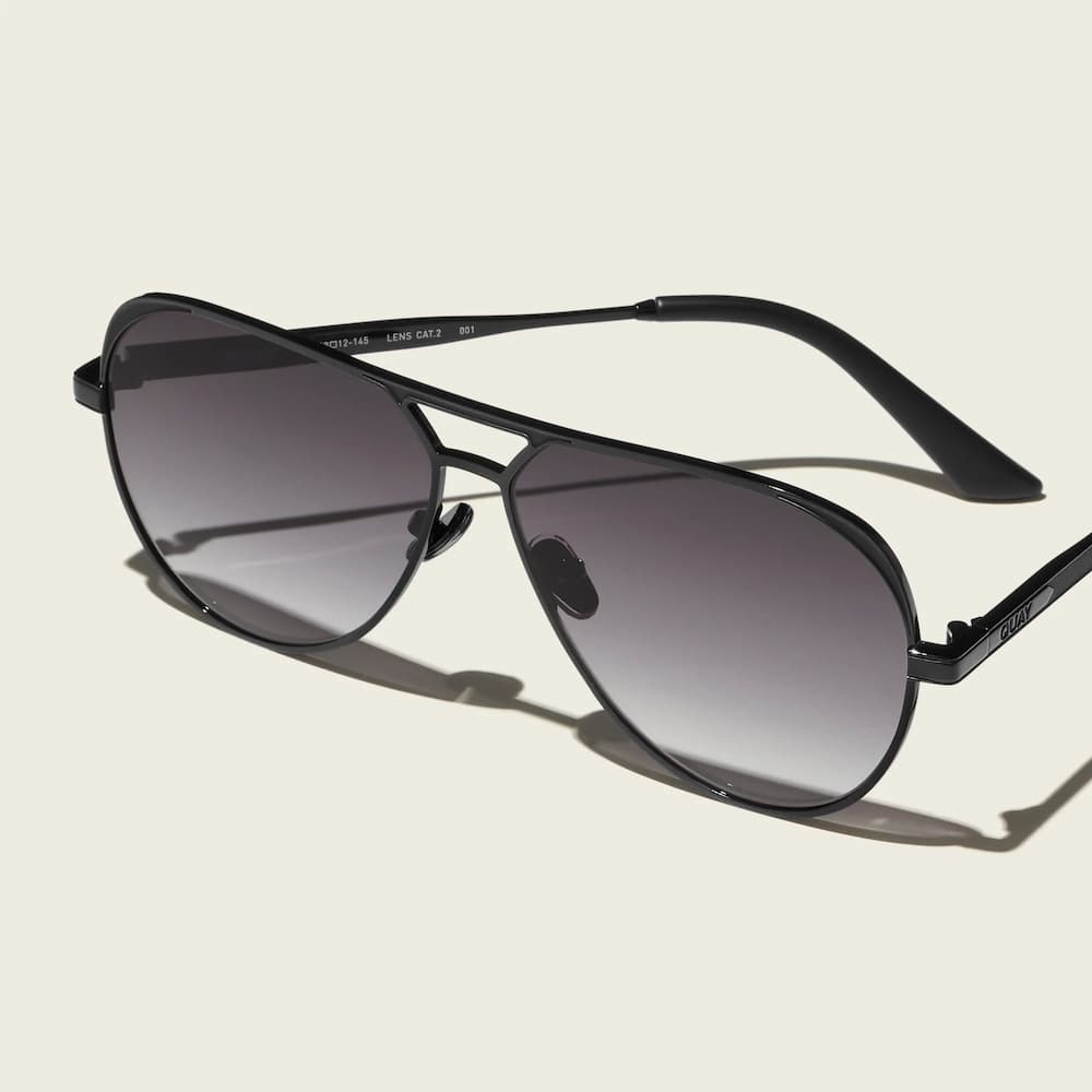 Quay Open Tab Black Smoke Frame