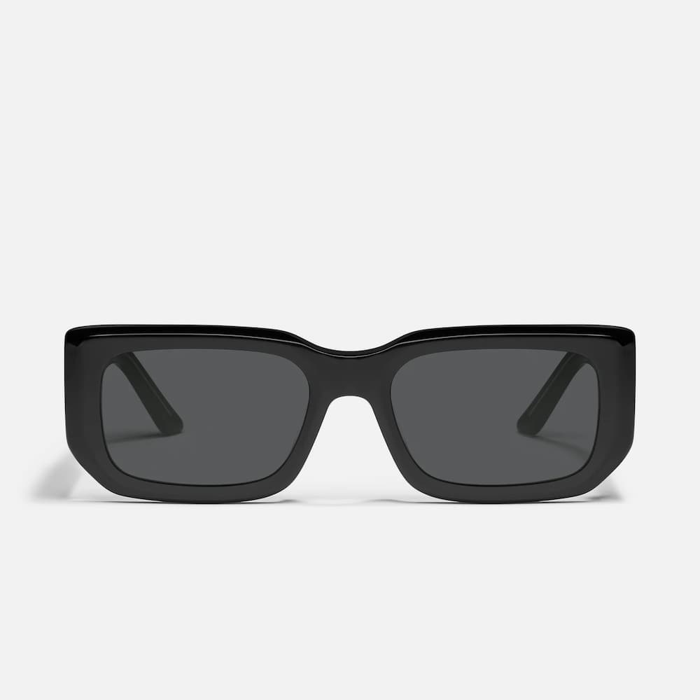 Quay Tell Me More Black Frame Smoke-Lens Front